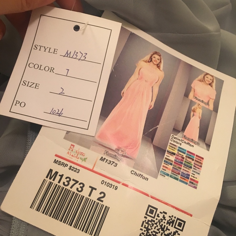 Beautiful Full Length Gray Chiffon Gown - Picture 3 of 4